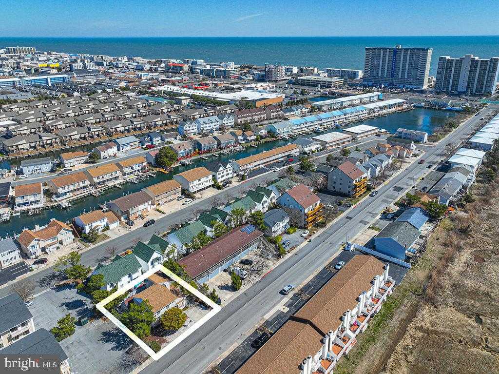 148 Jamestown Rd photo 37