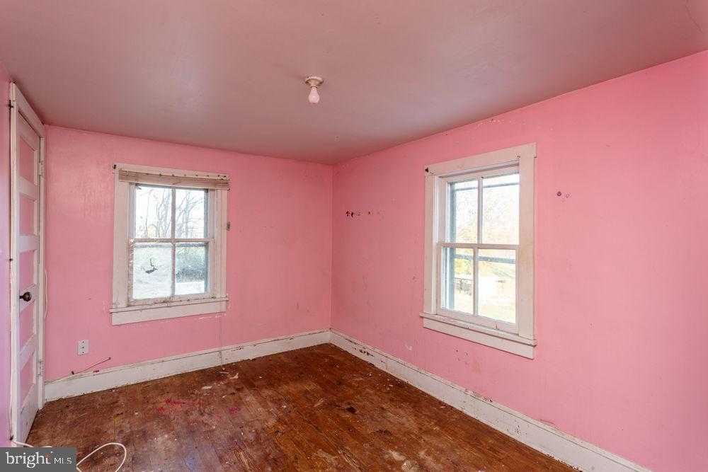 3190 Winsinger Dr photo 17