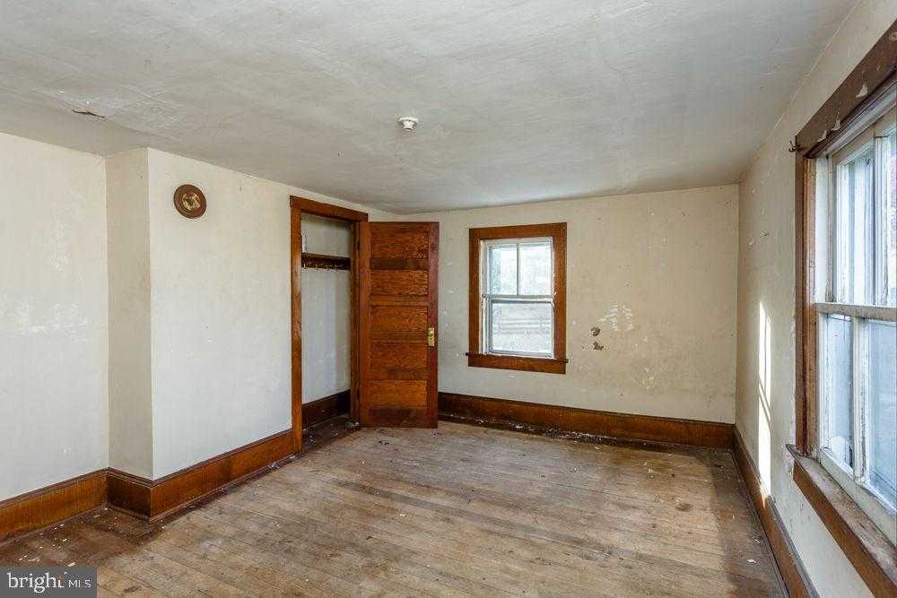 3190 Winsinger Dr photo 19