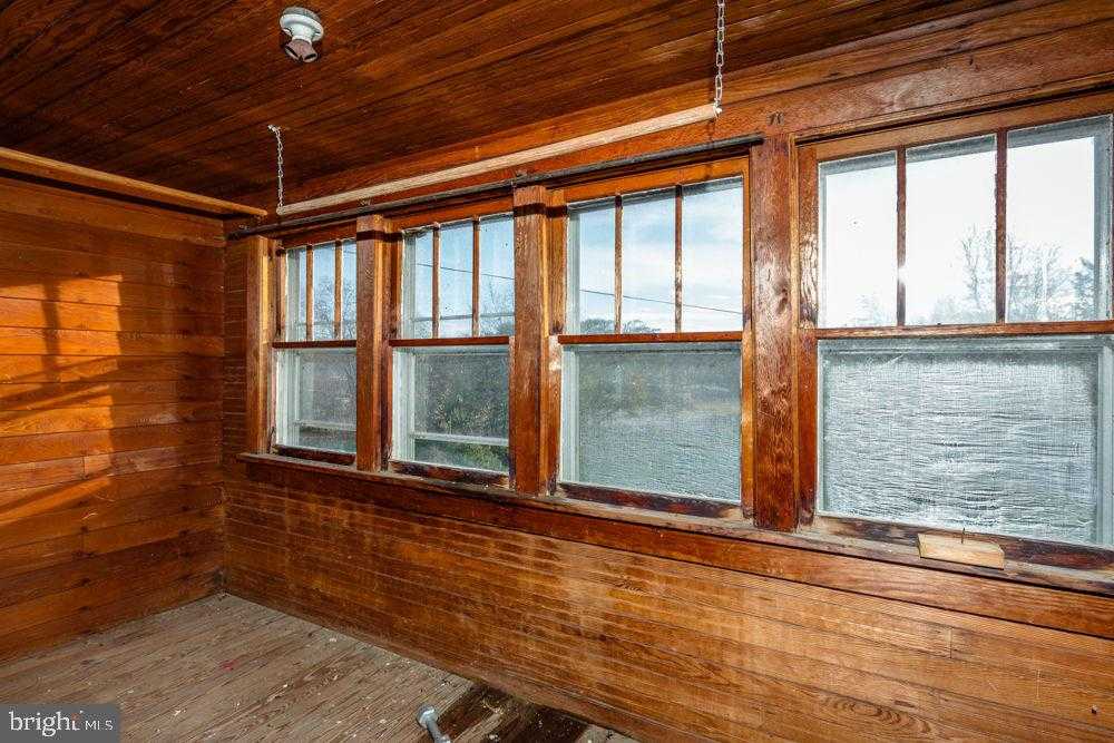 3190 Winsinger Dr photo 20