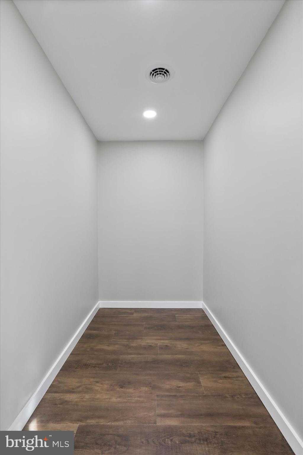 30 Dry Run Rd photo 19