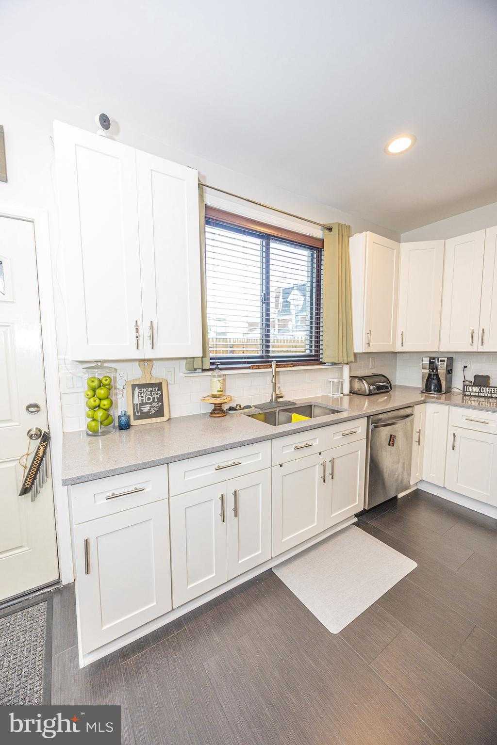 6113 Ross St photo 16