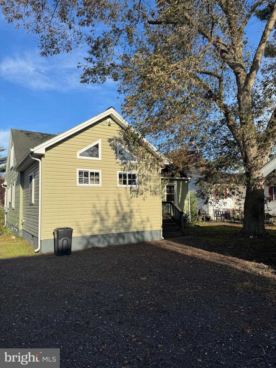 902 Cedar St photo 24