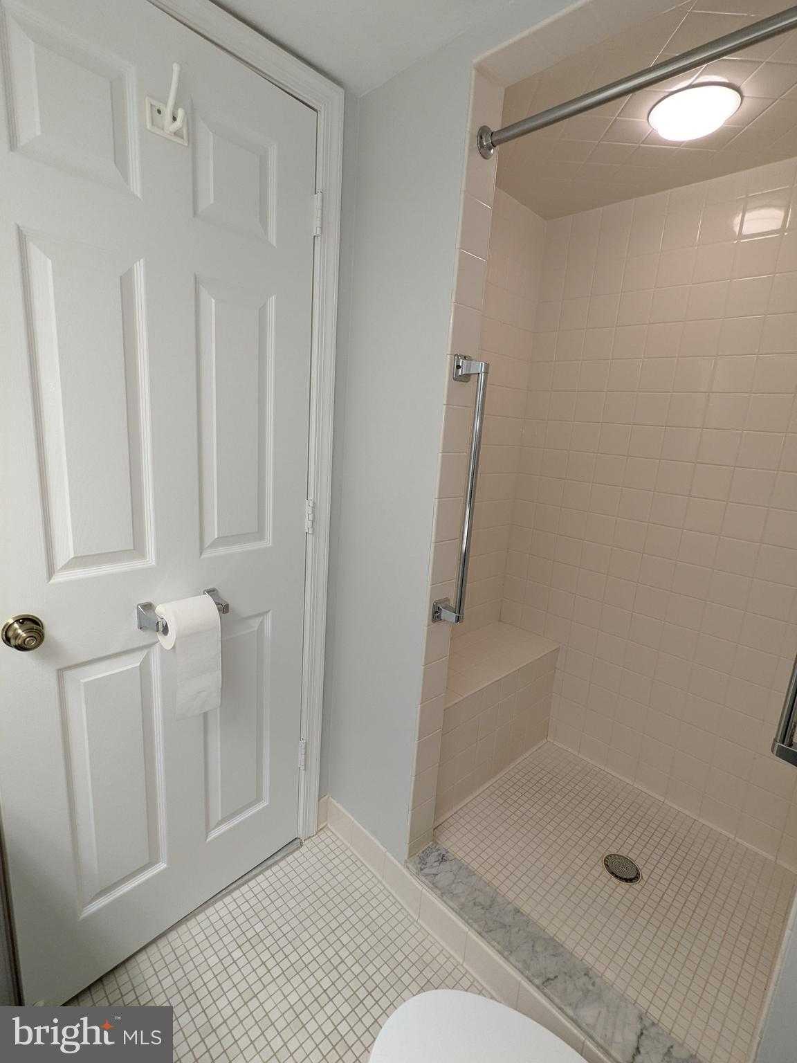 227 Canal Park Dr Apt 205 photo 28