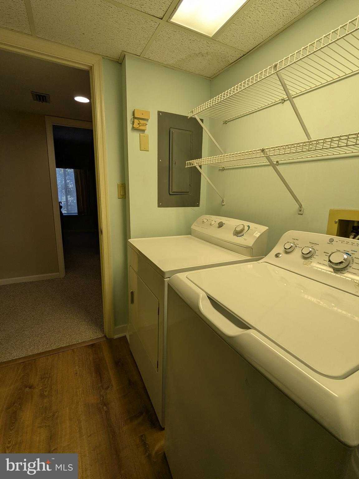 227 Canal Park Dr Apt 205 photo 29