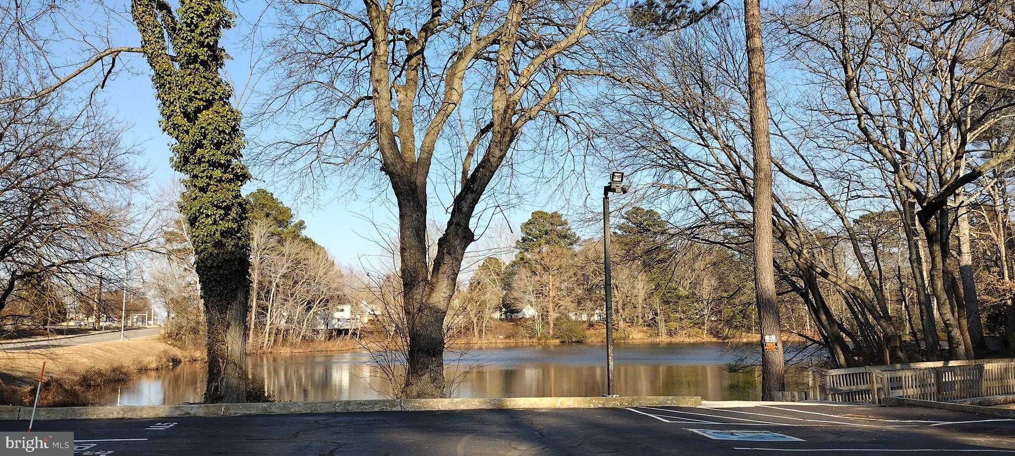 227 Canal Park Dr Apt 205 photo 30