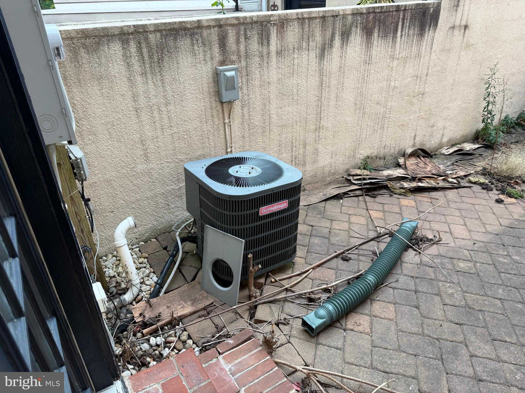 304 S Collington Ave photo 6