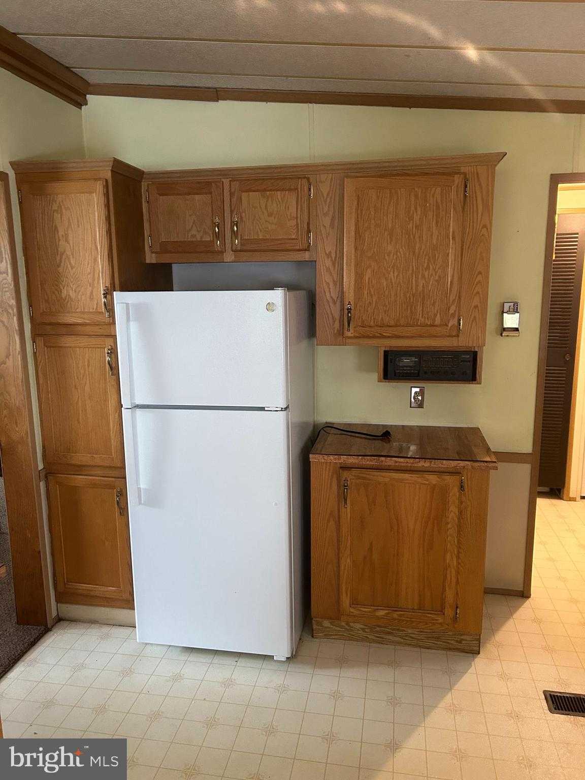 751 Willow Ln photo 16