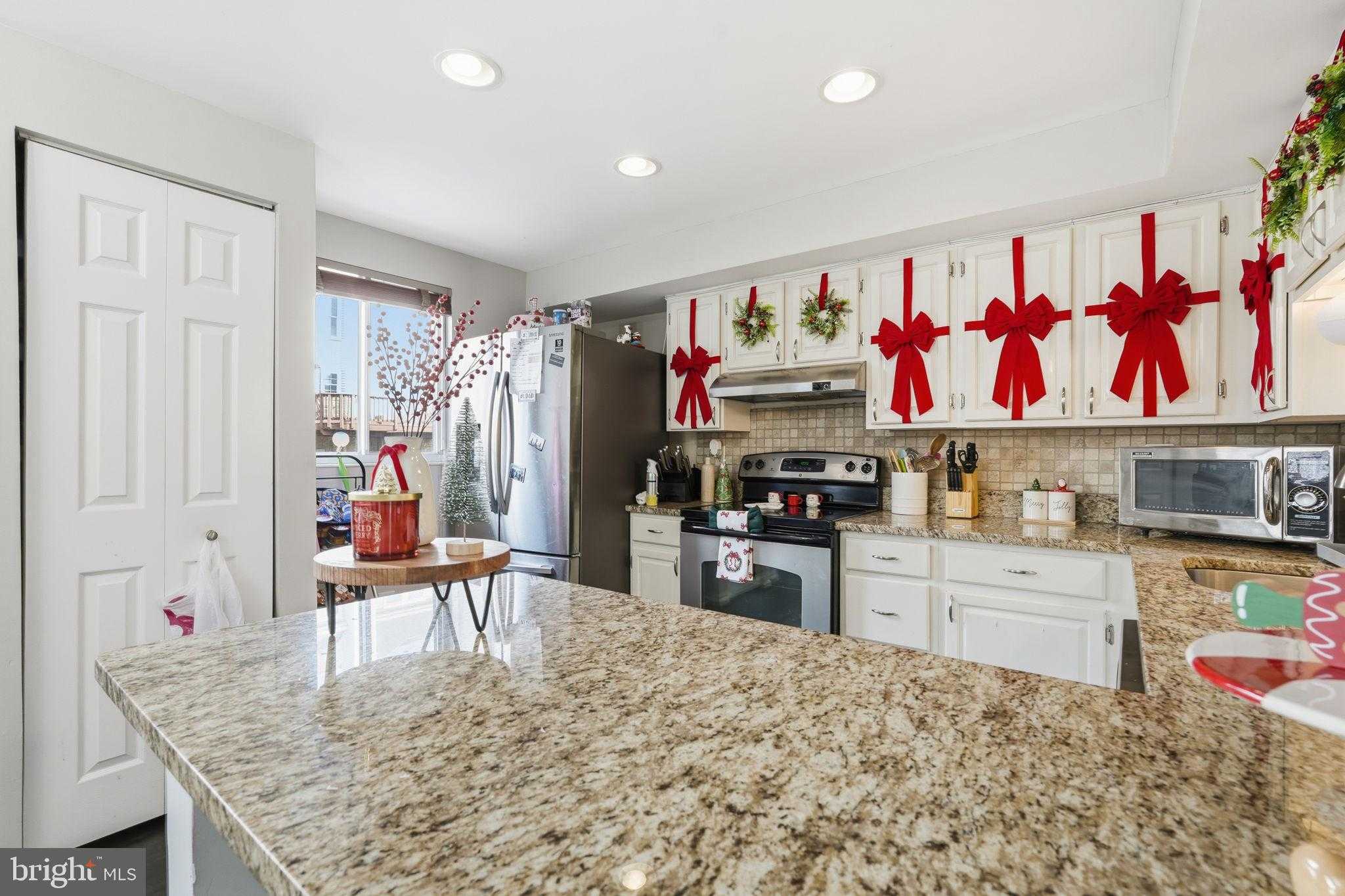 6311 Betsy Ross CT photo 6