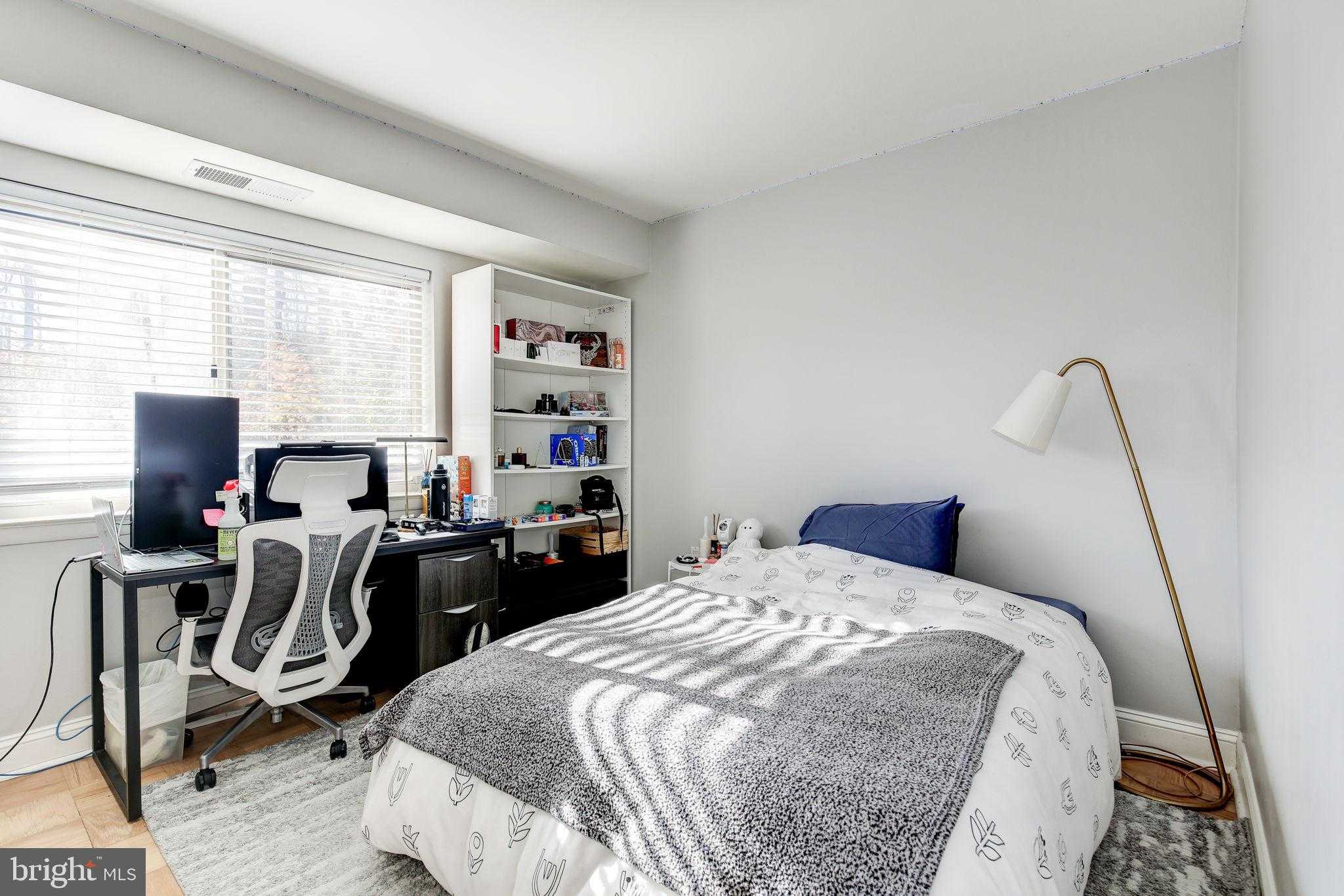 5202 Crossfield CT # 117 photo 27