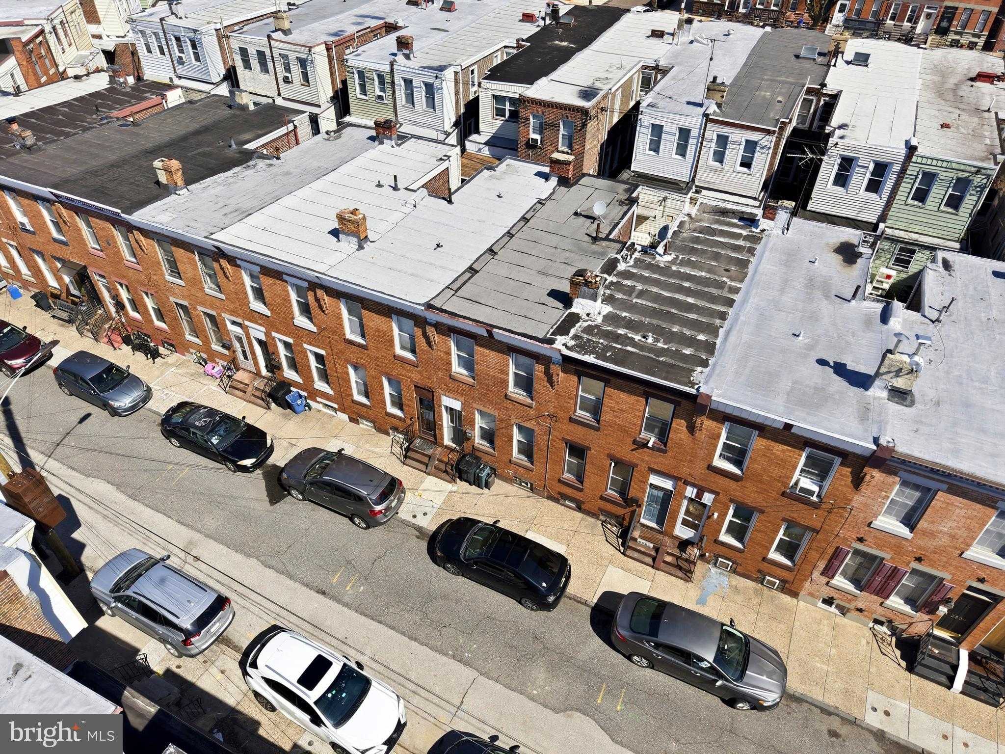 2503 E Oakdale St photo 26