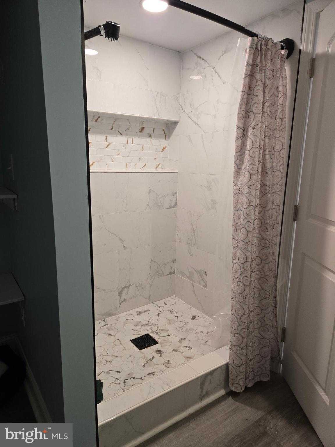 18023 Alpine Dr photo 35