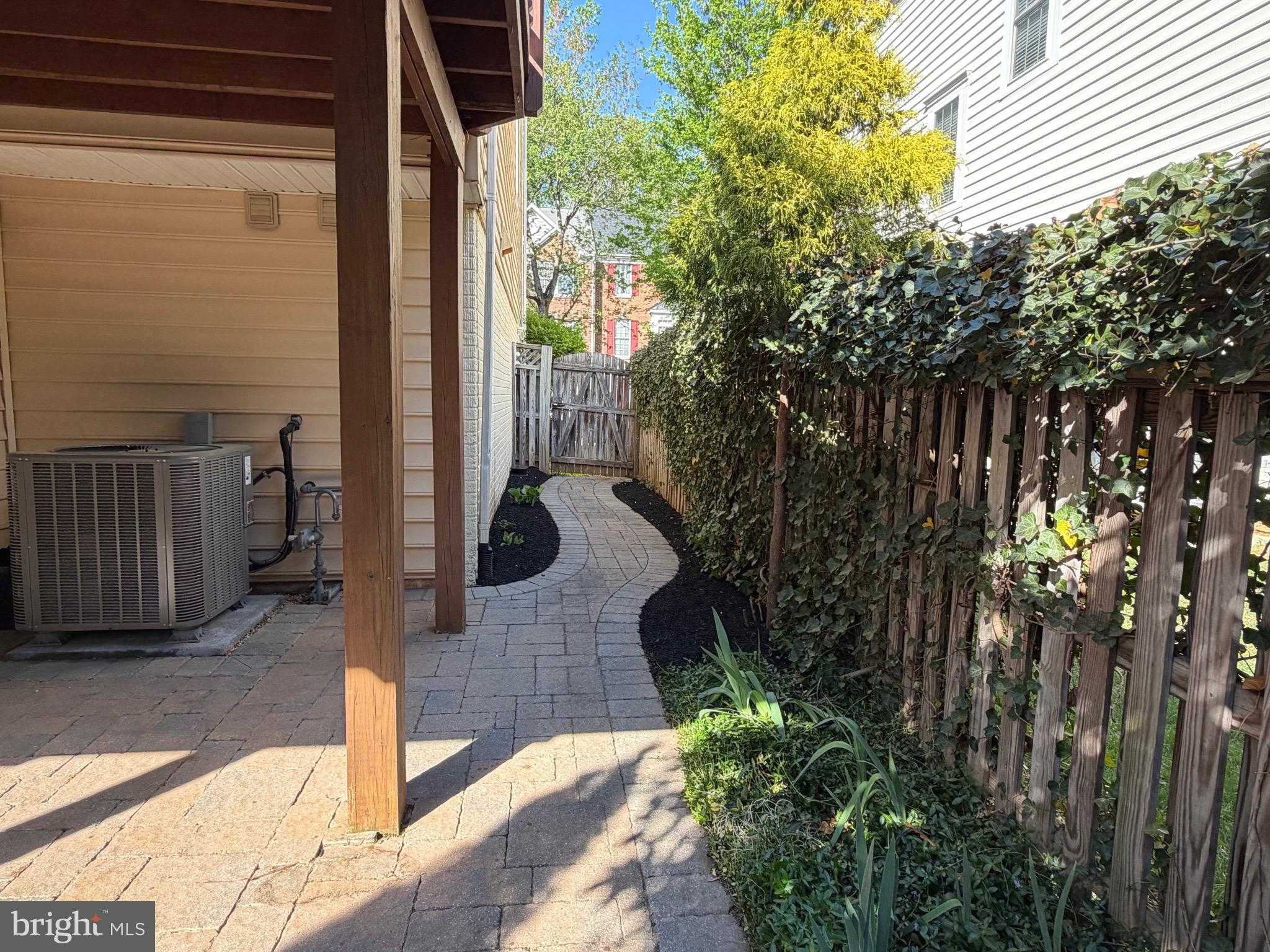 4040 Fairfax Center Hunt Trl photo 38