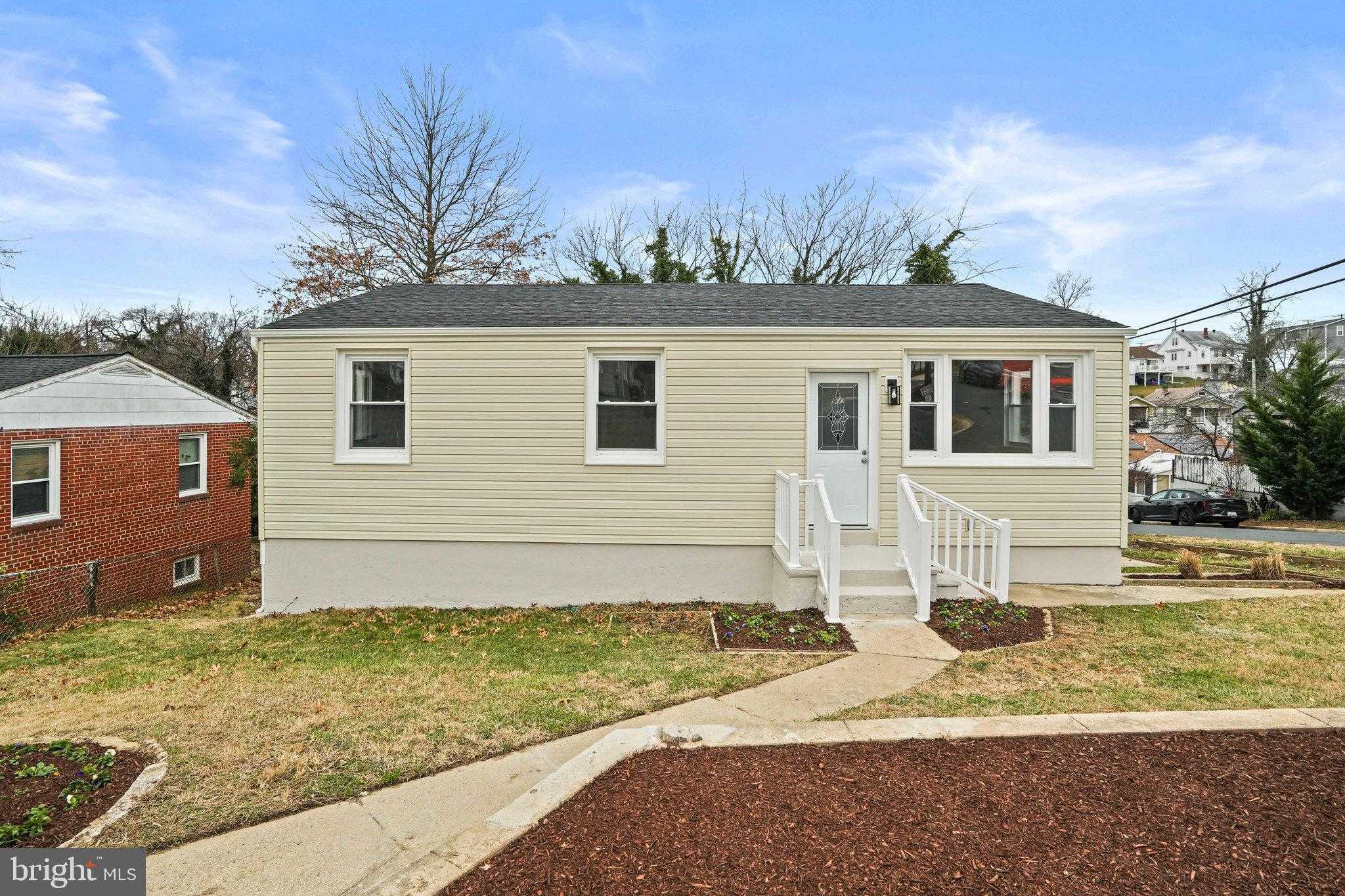 4201 Torque St photo 30