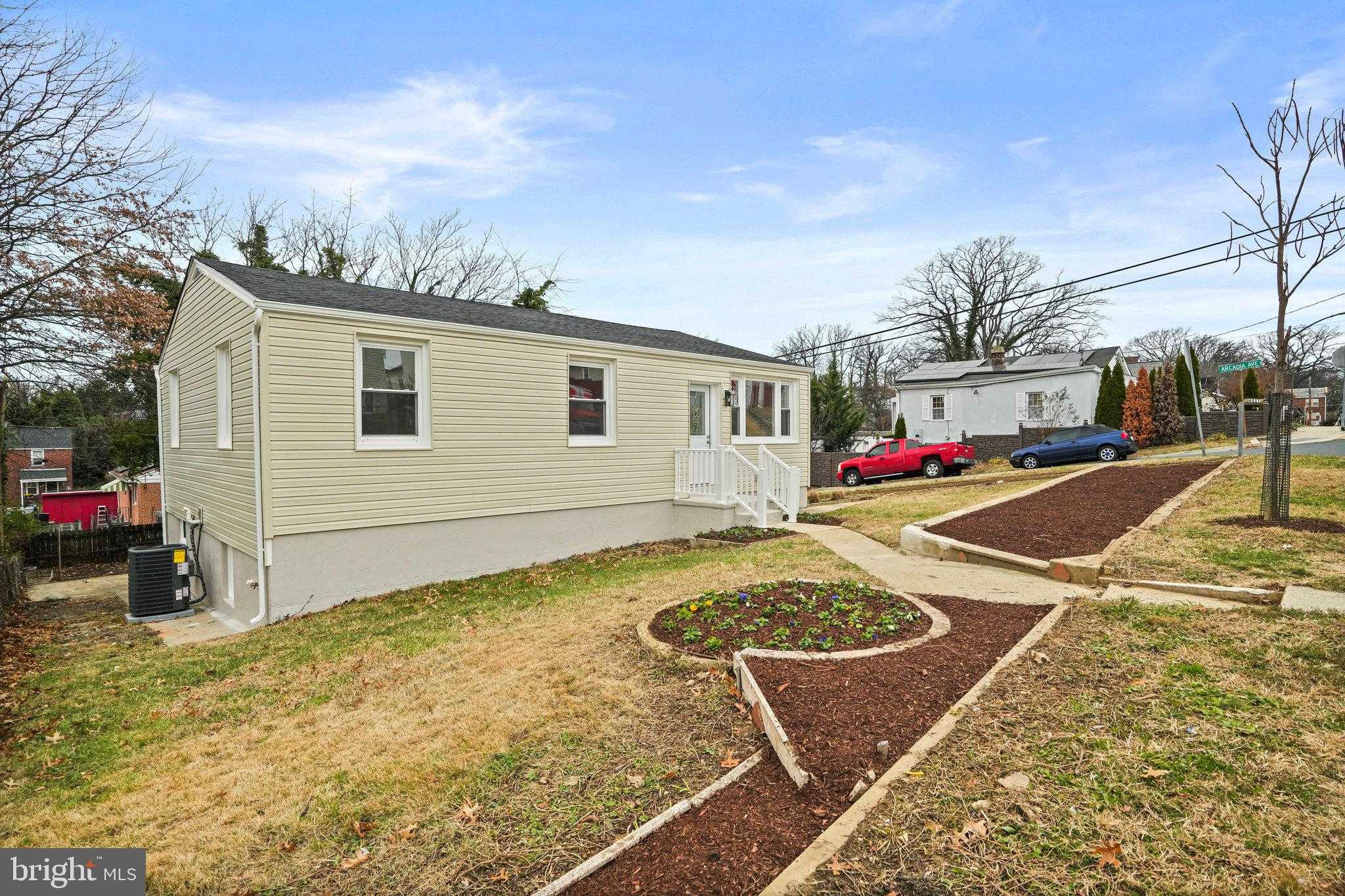 4201 Torque St photo 31