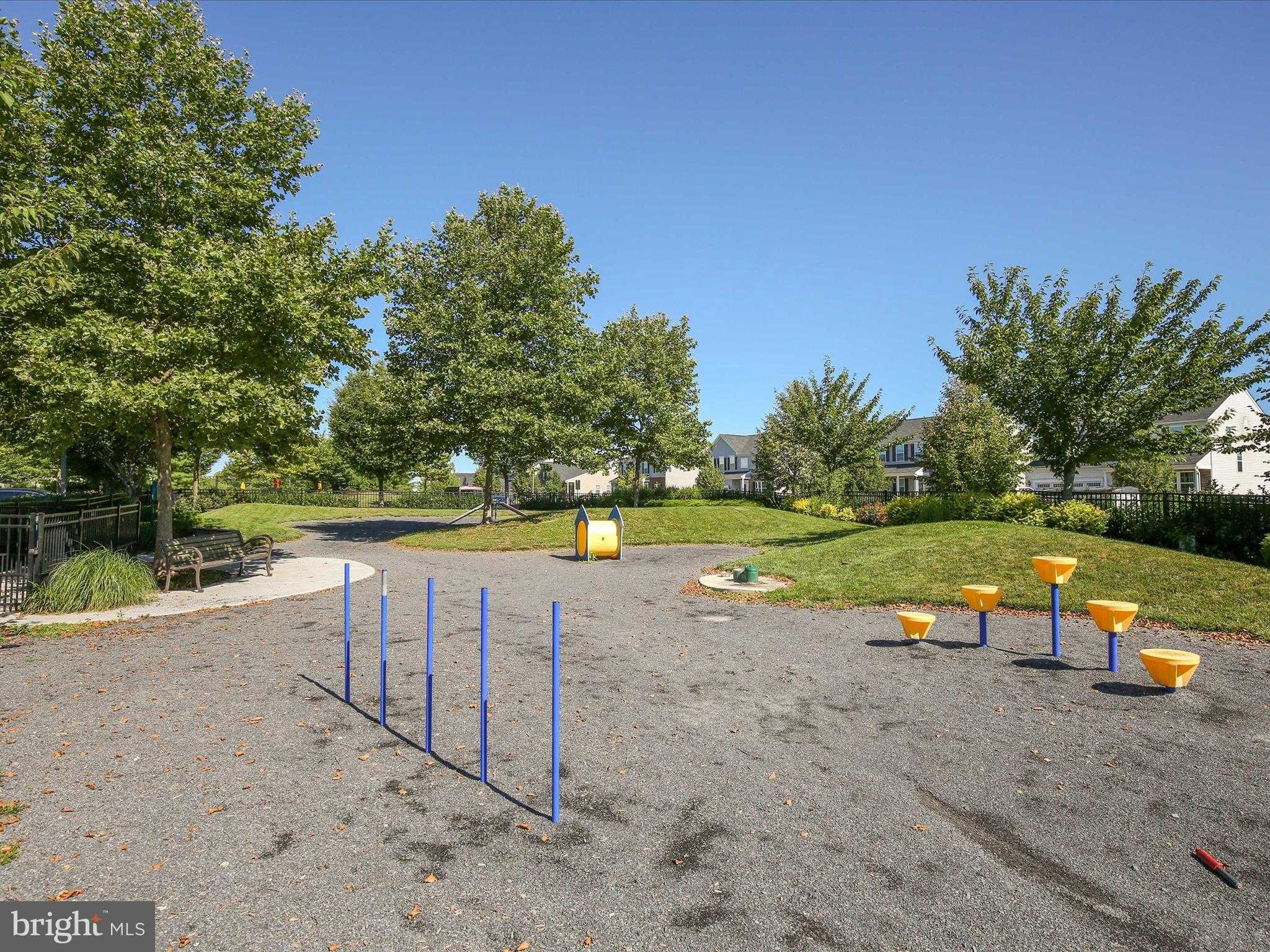 104 Barrister St photo 77