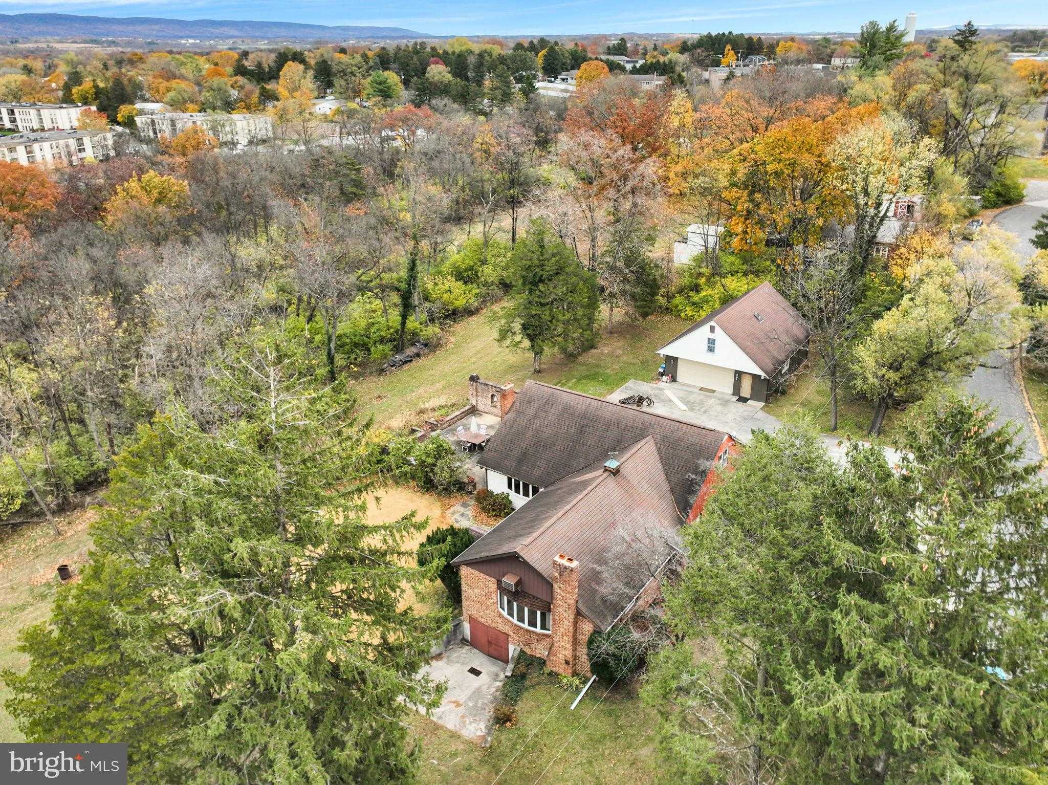 14 Garden Dr photo 49