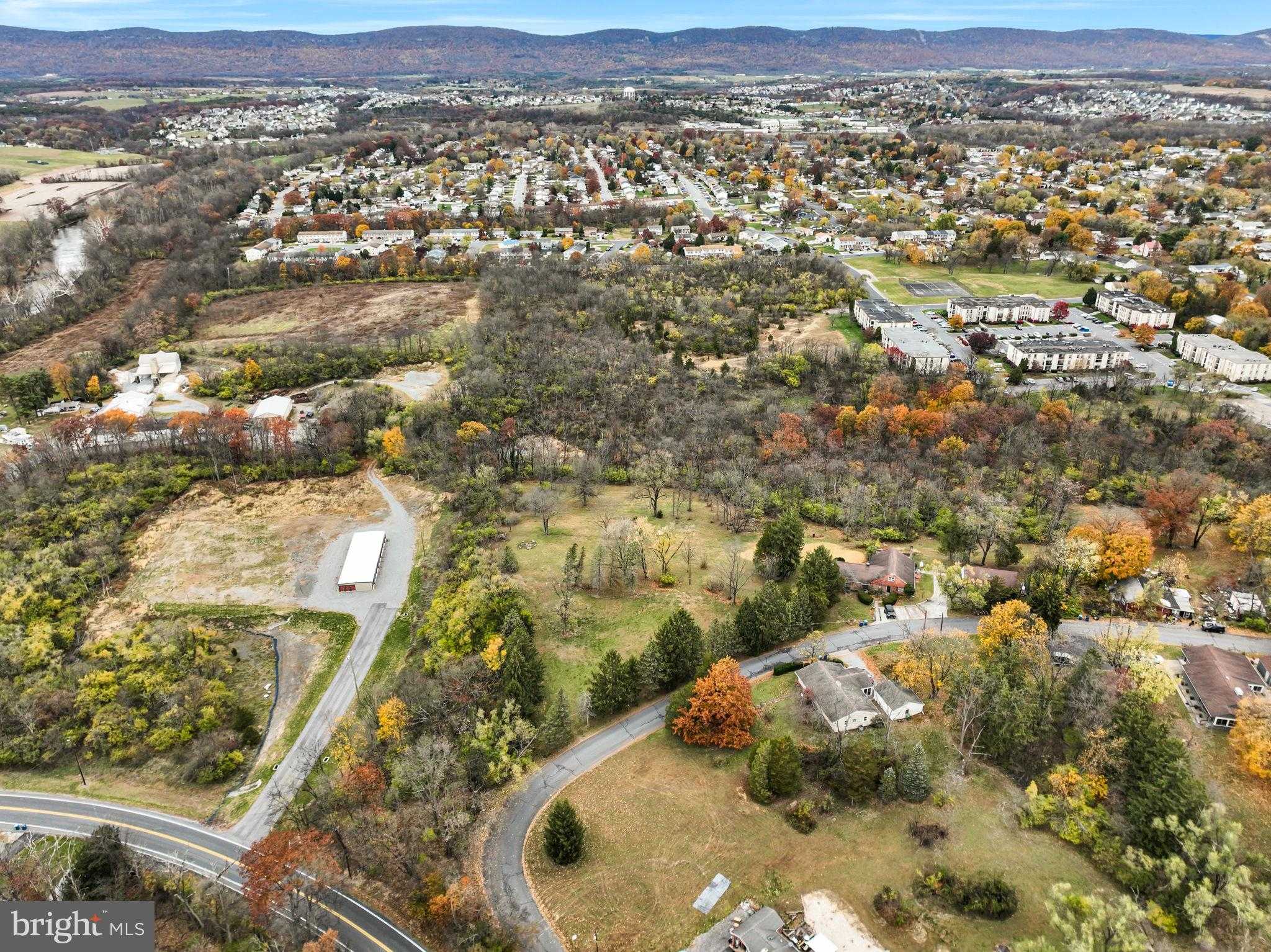 14 Garden Dr photo 58