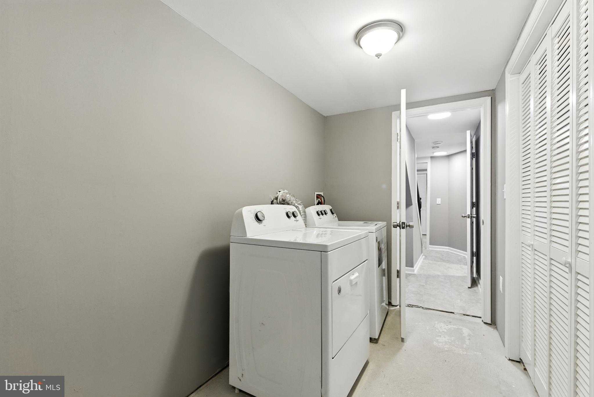 2220 Henneman Ave photo 17