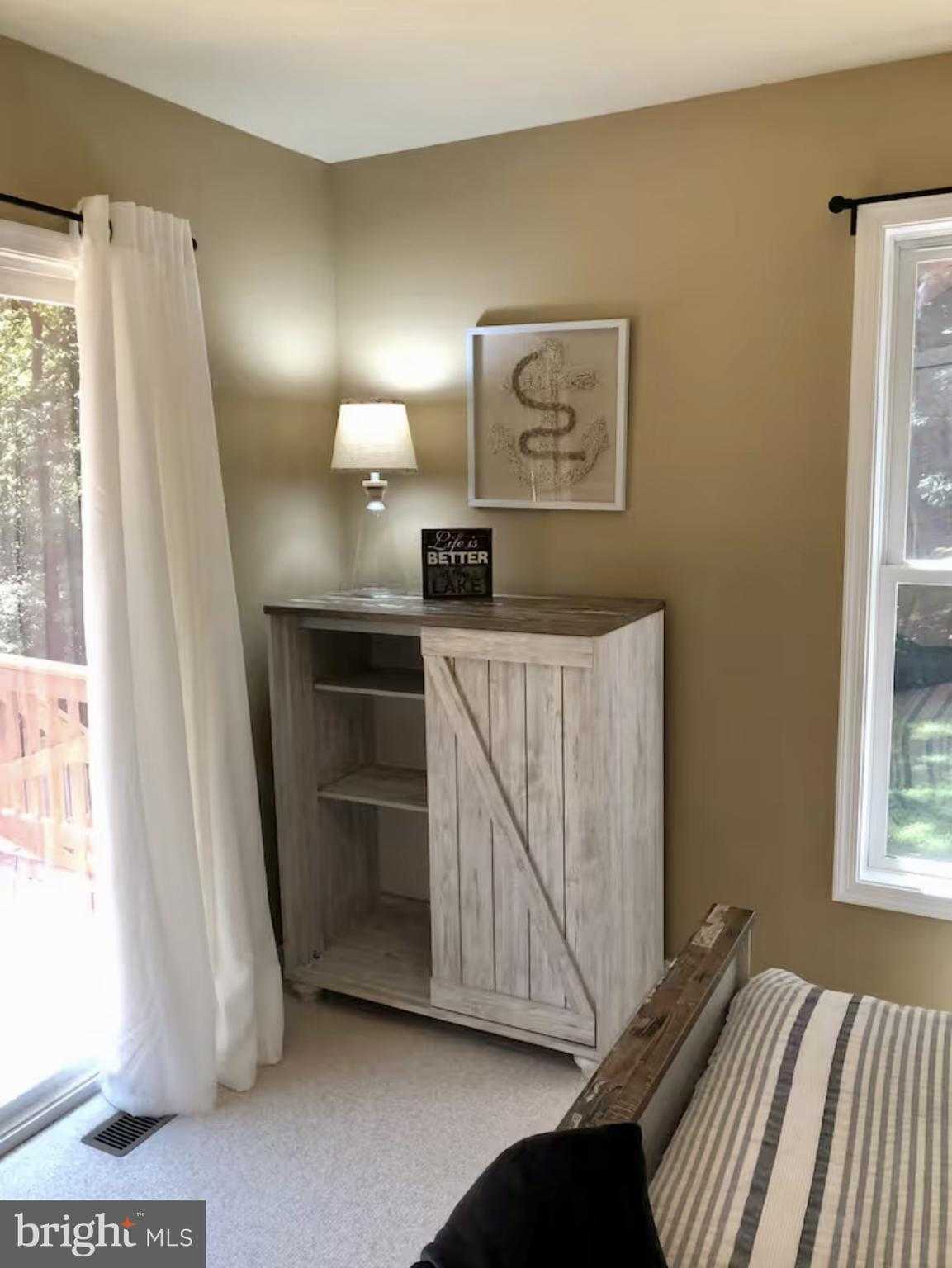 6215 Connie Ln photo 25