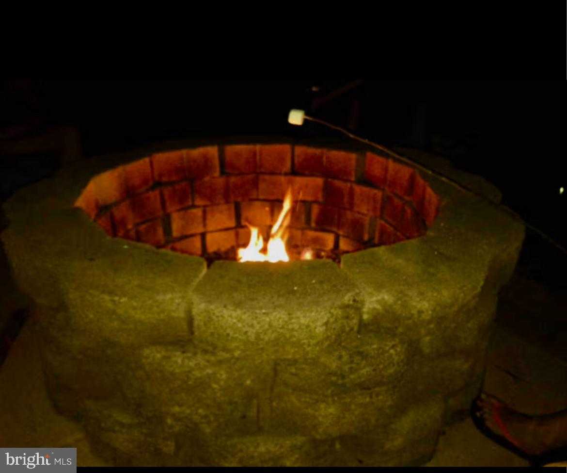 6215 Connie Ln photo 8