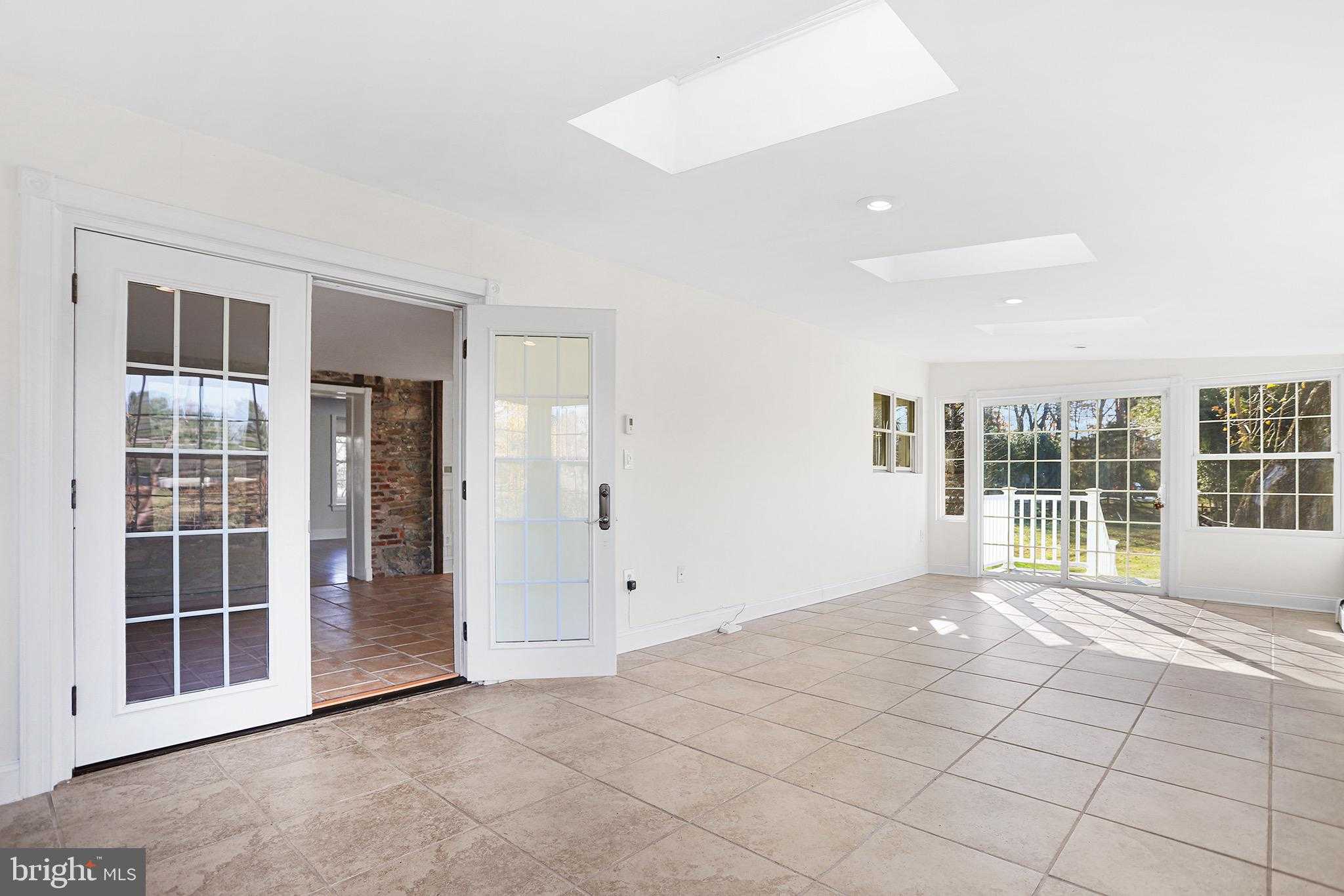 1185 W Street Rd photo 5