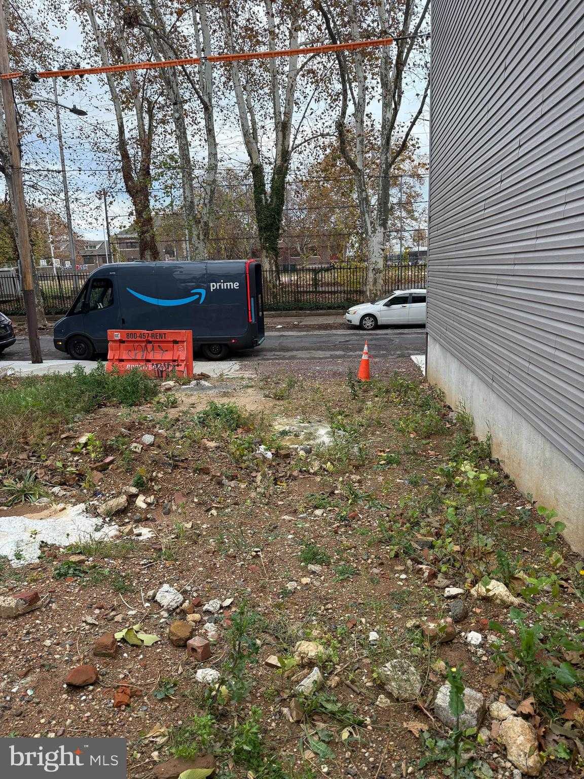 1410 N 27th St photo 2