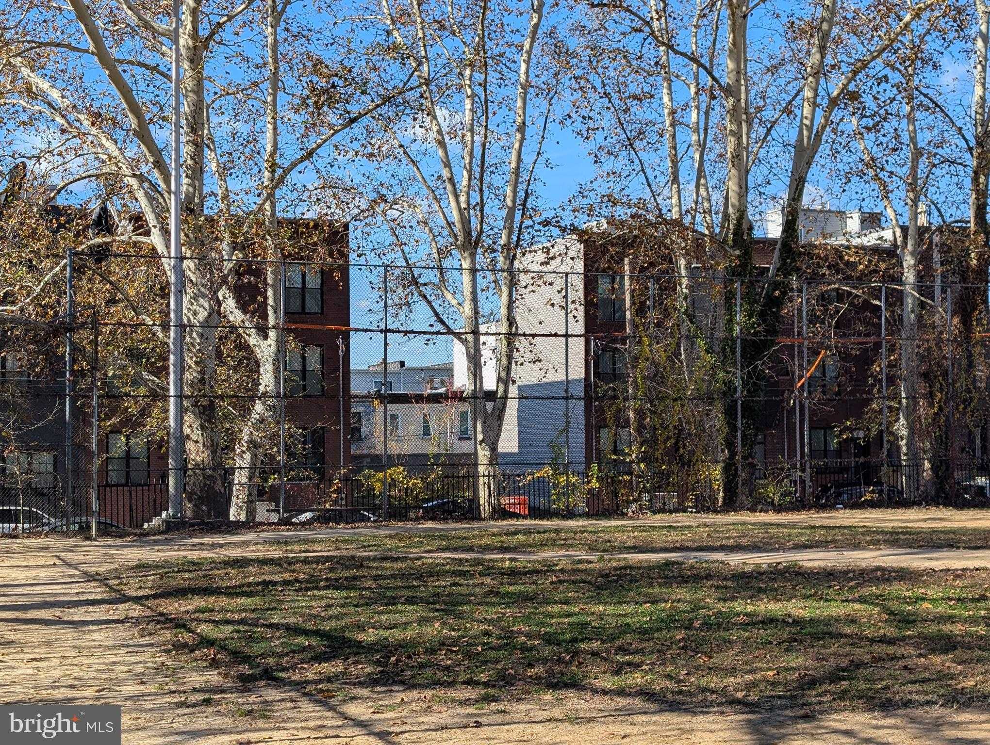 1410 N 27th St photo 5