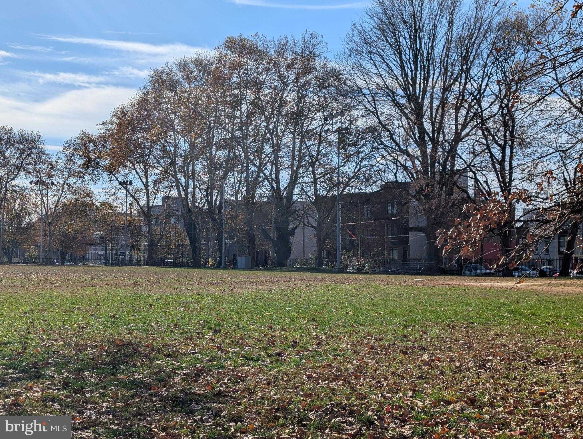 1410 N 27th St photo 8