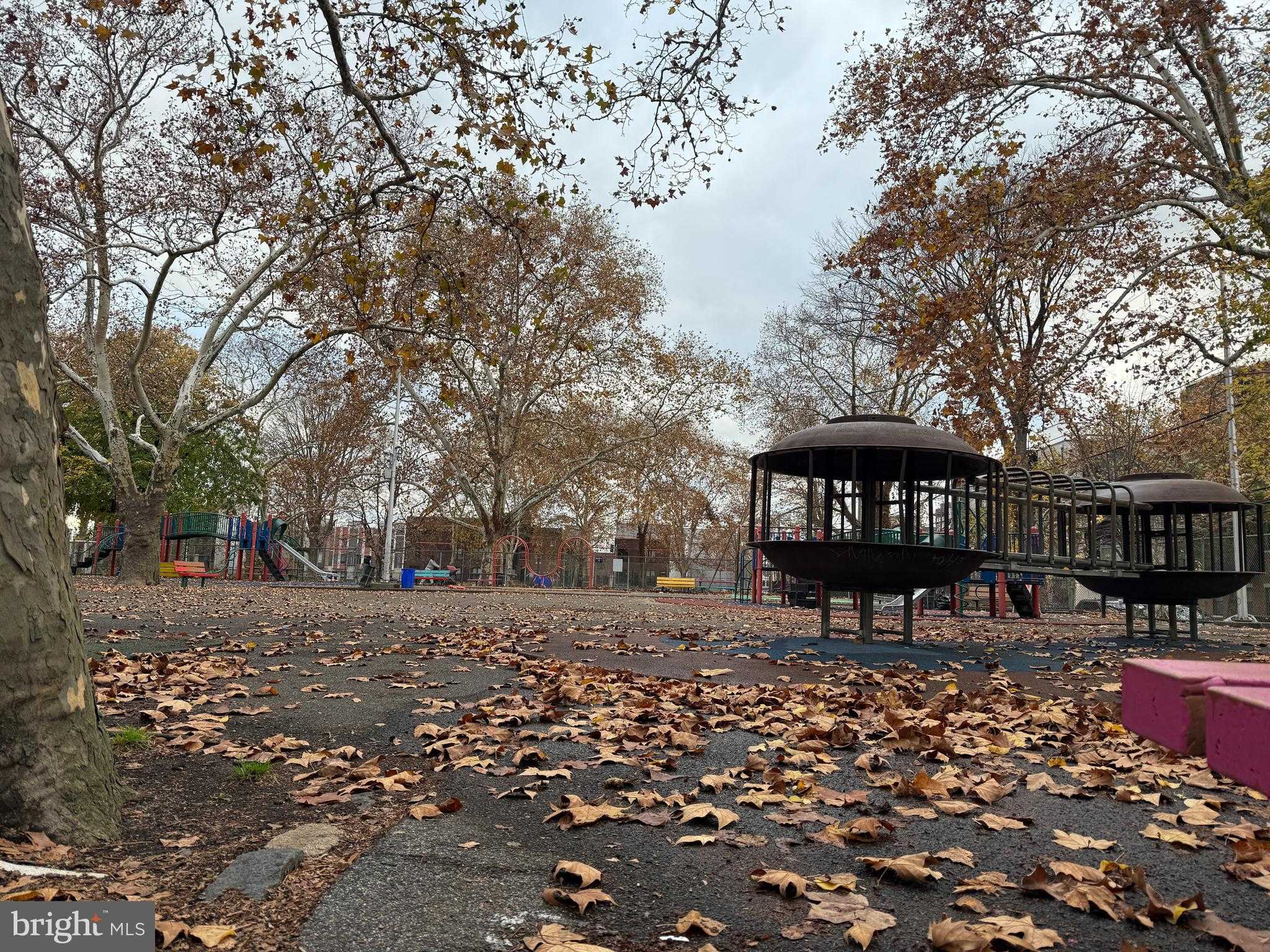 1410 N 27th St photo 9