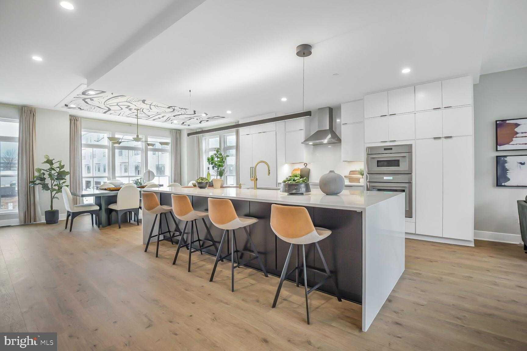 1249 Hillgate Pl photo 26