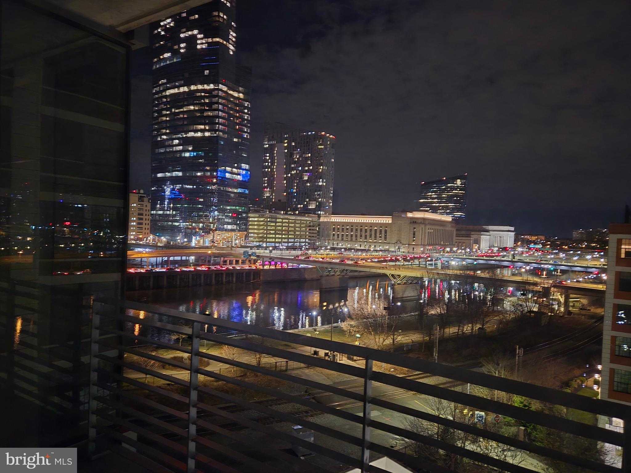 210 S 25th St Unit 703 photo 3