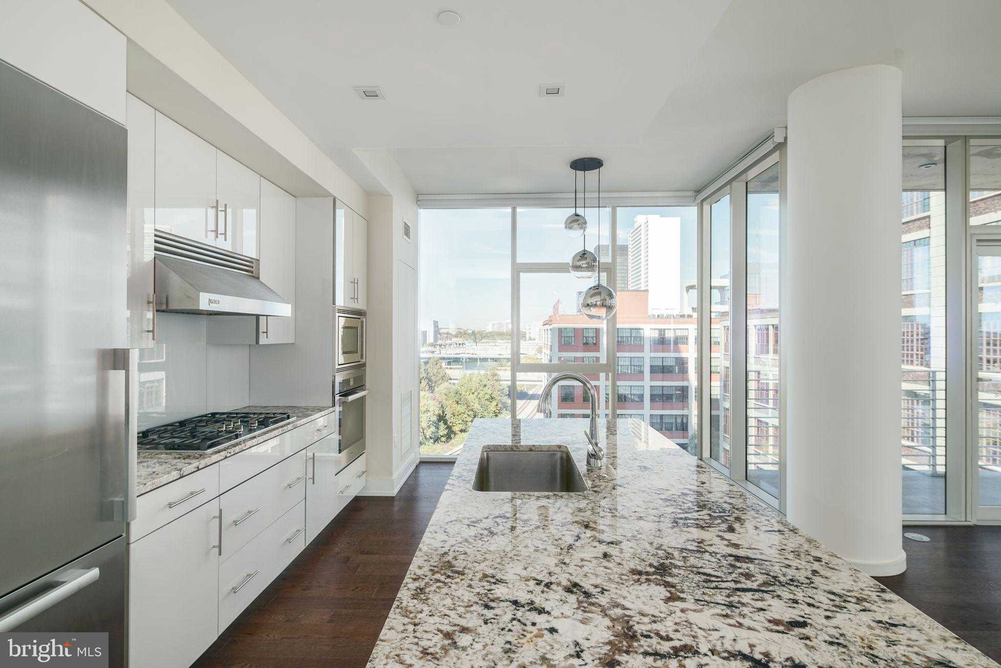 210 S 25th St Unit 703 photo 7