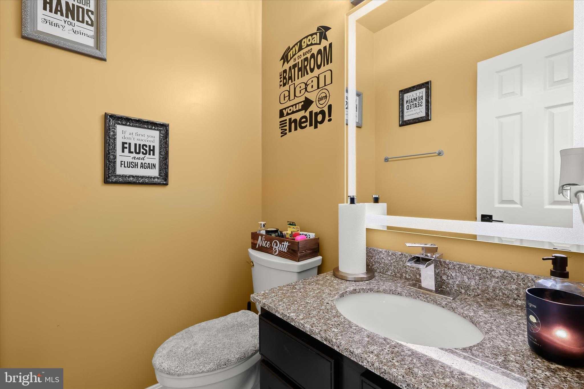 9208 Liberty Rd photo 14