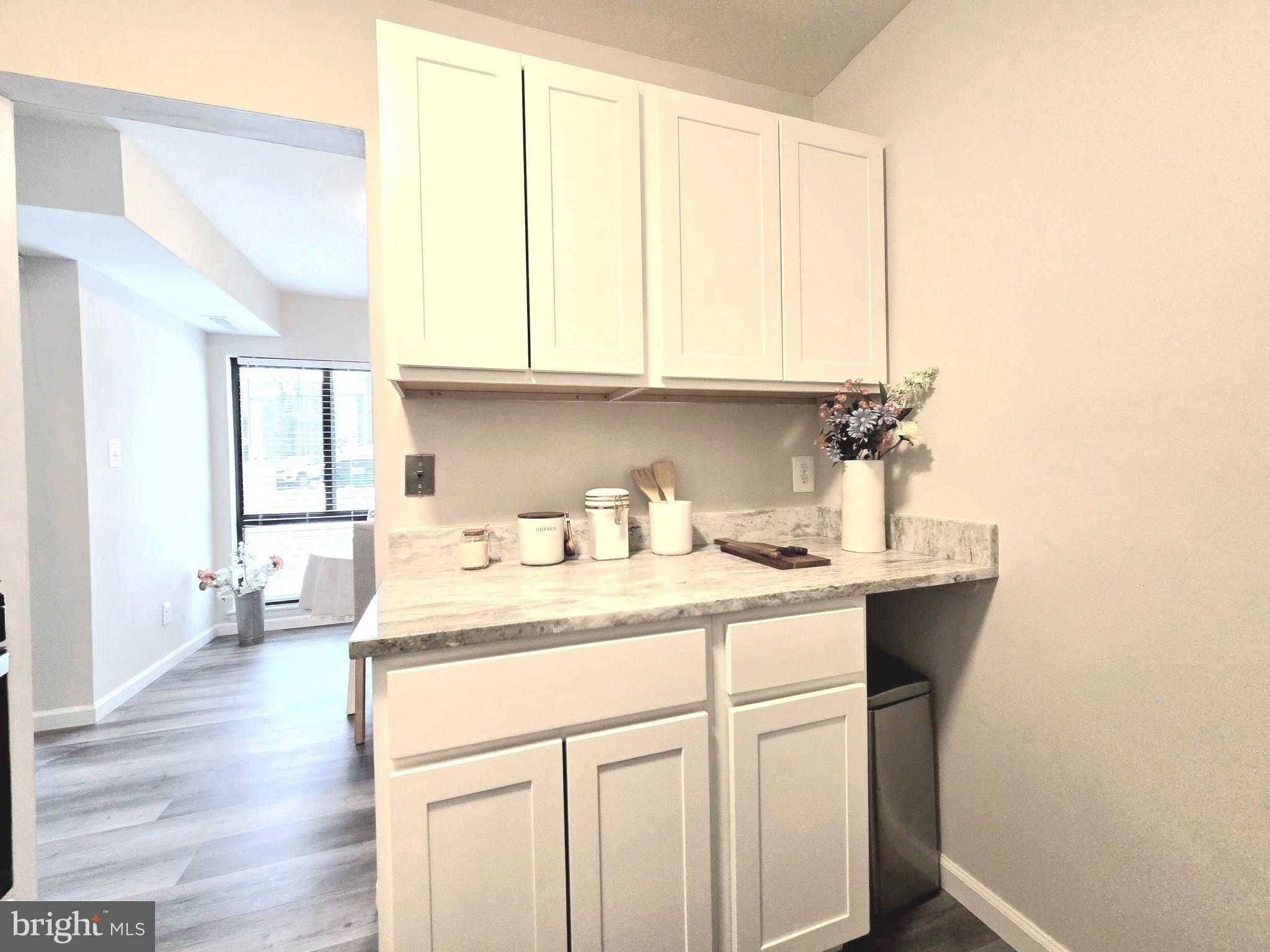 6089 Majors Ln Apt 4 photo 14