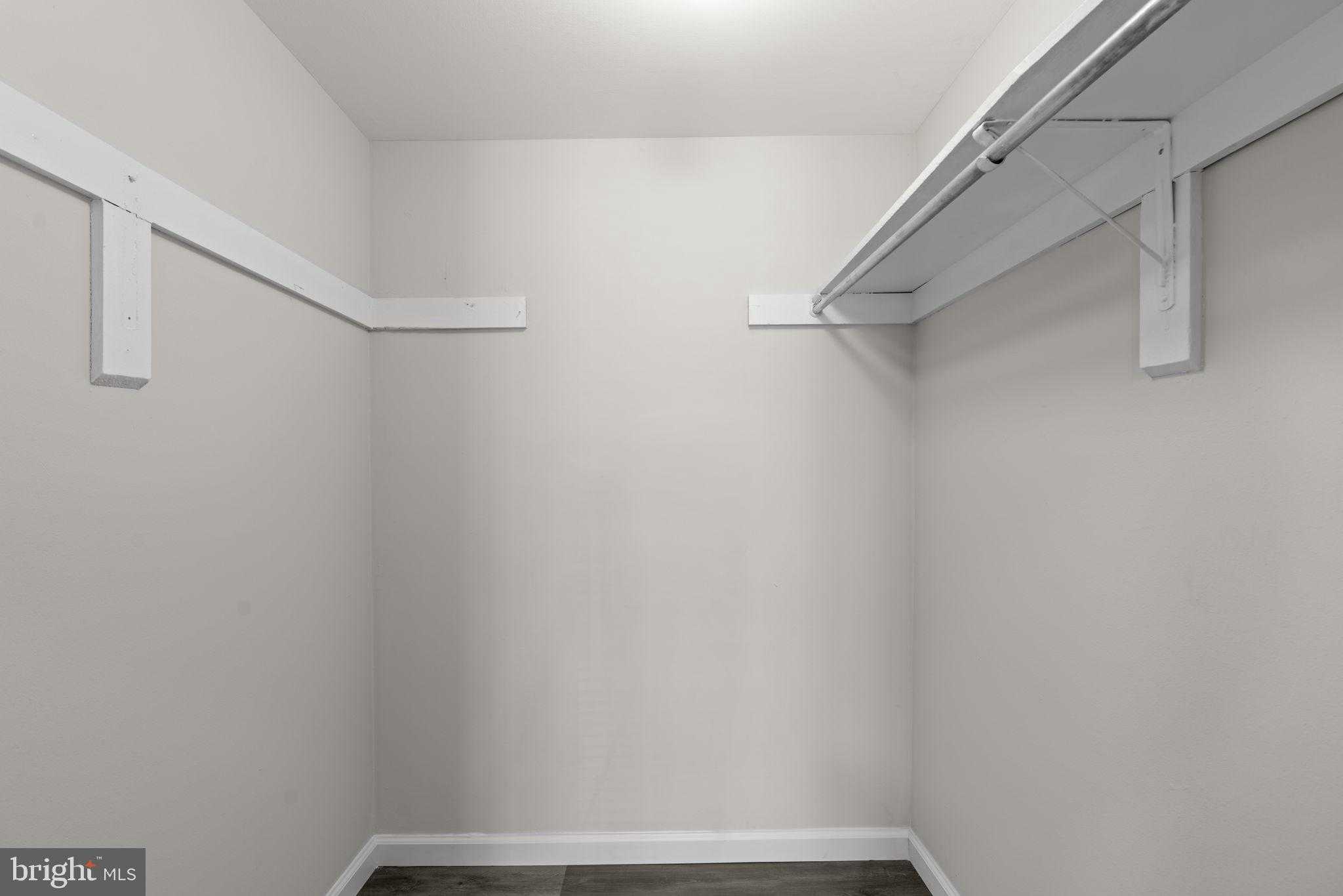 6089 Majors Ln Apt 4 photo 23