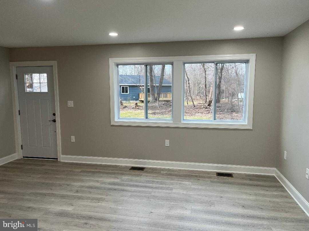 10971 Bottom Rd photo 4