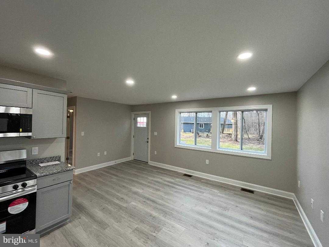 10971 Bottom Rd photo 5