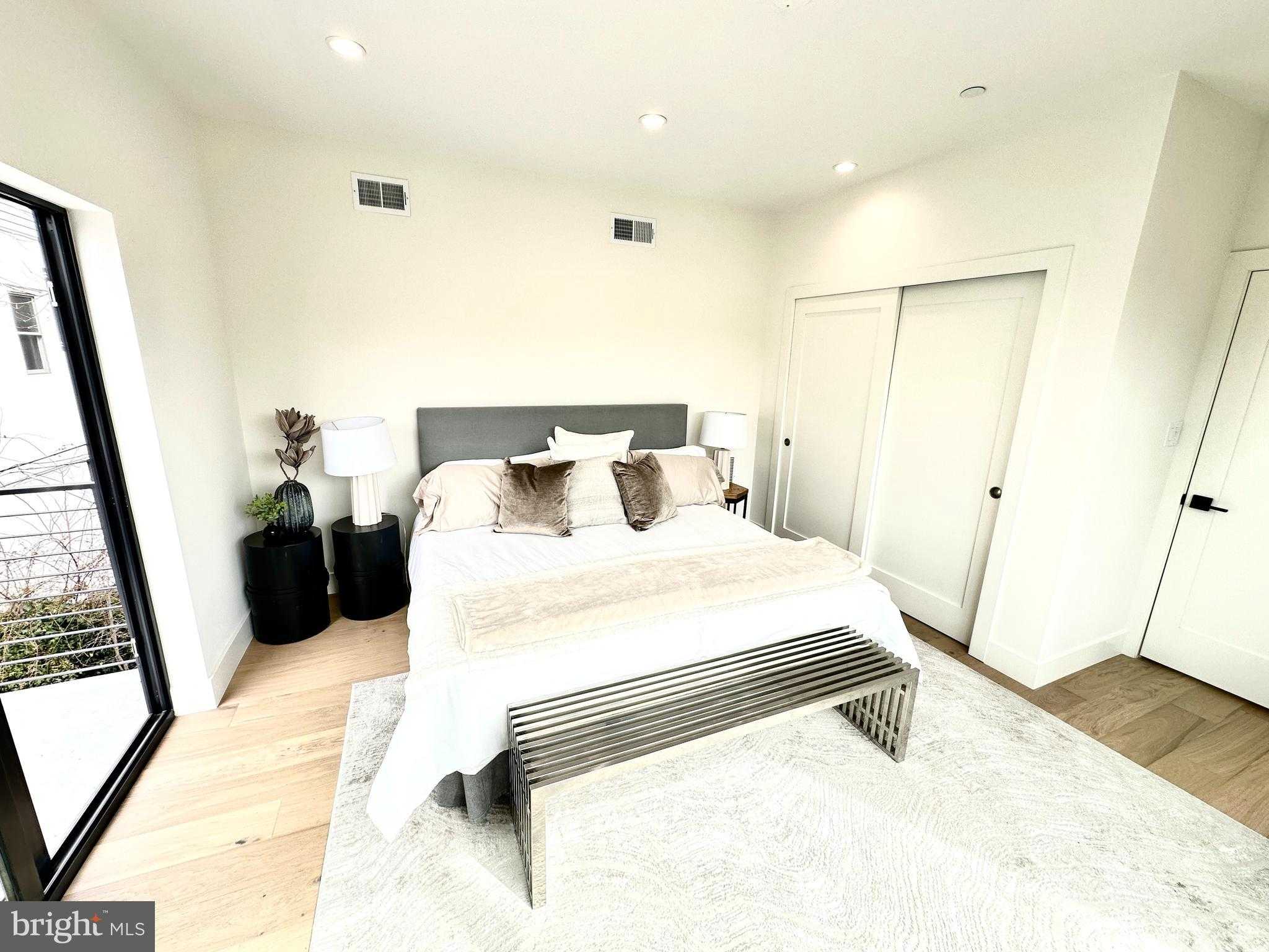 514 S 20th St photo 21