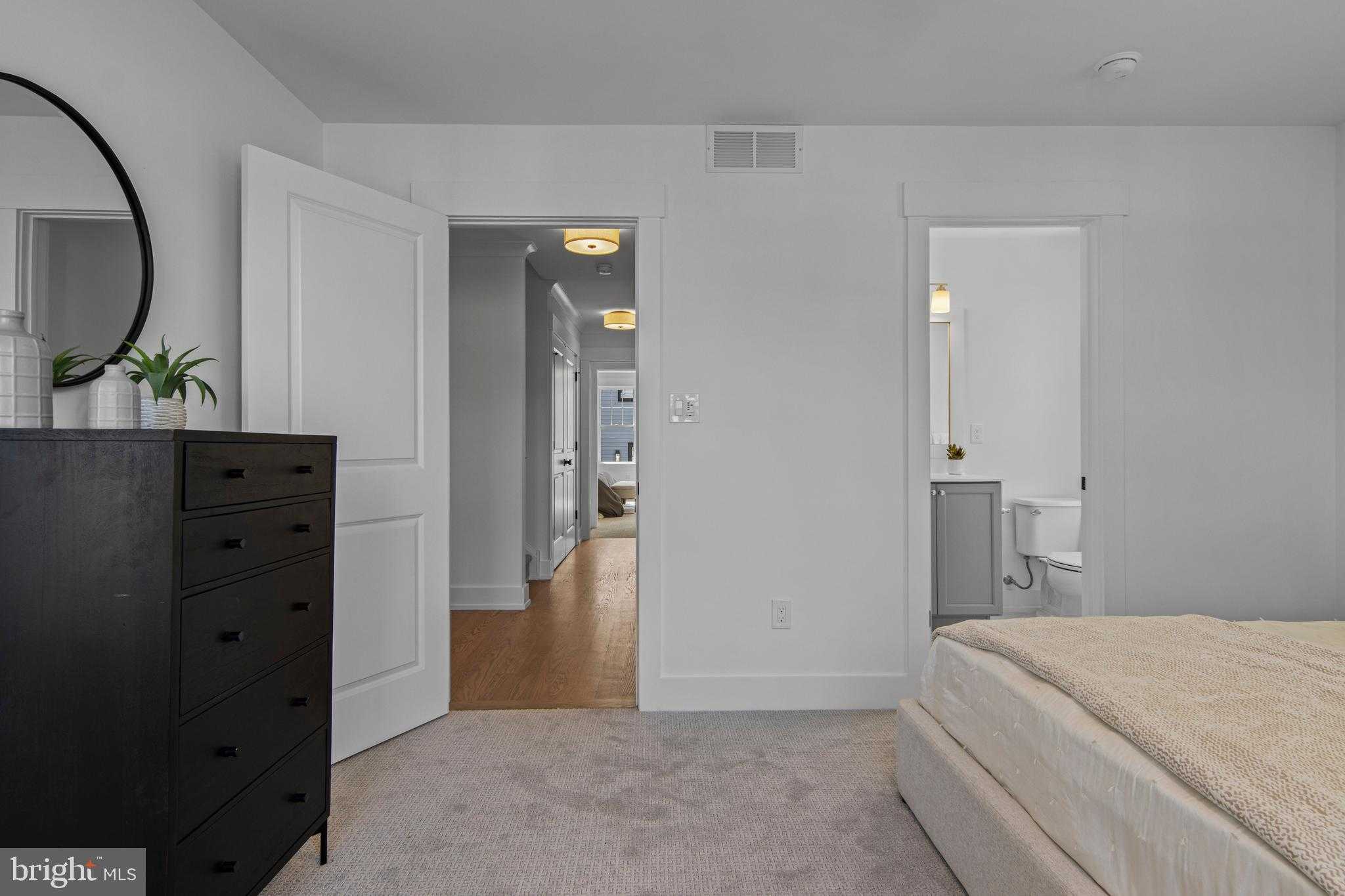 142 Merion Ave photo 41