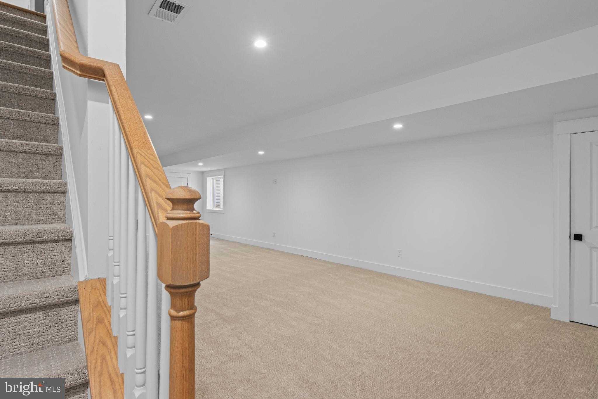 142 Merion Ave photo 55