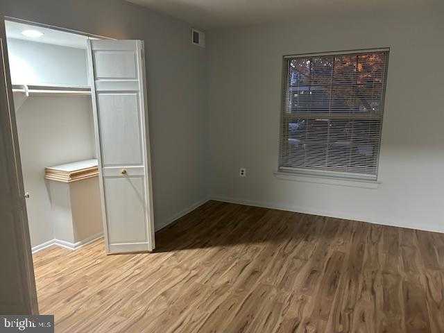 1923 Wilson Ln Apt 201 photo 6