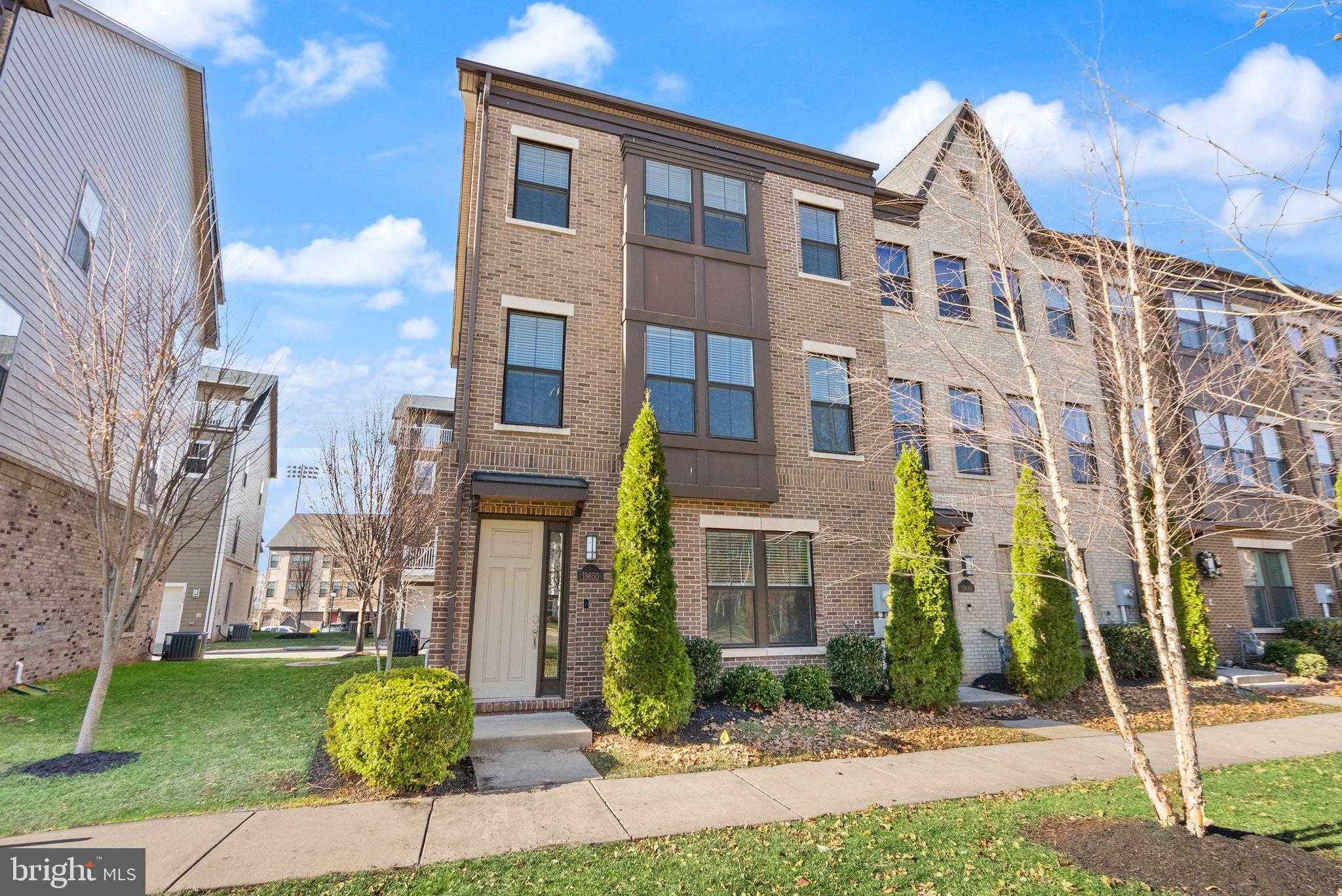 13650 Air And Space Museum Pkwy