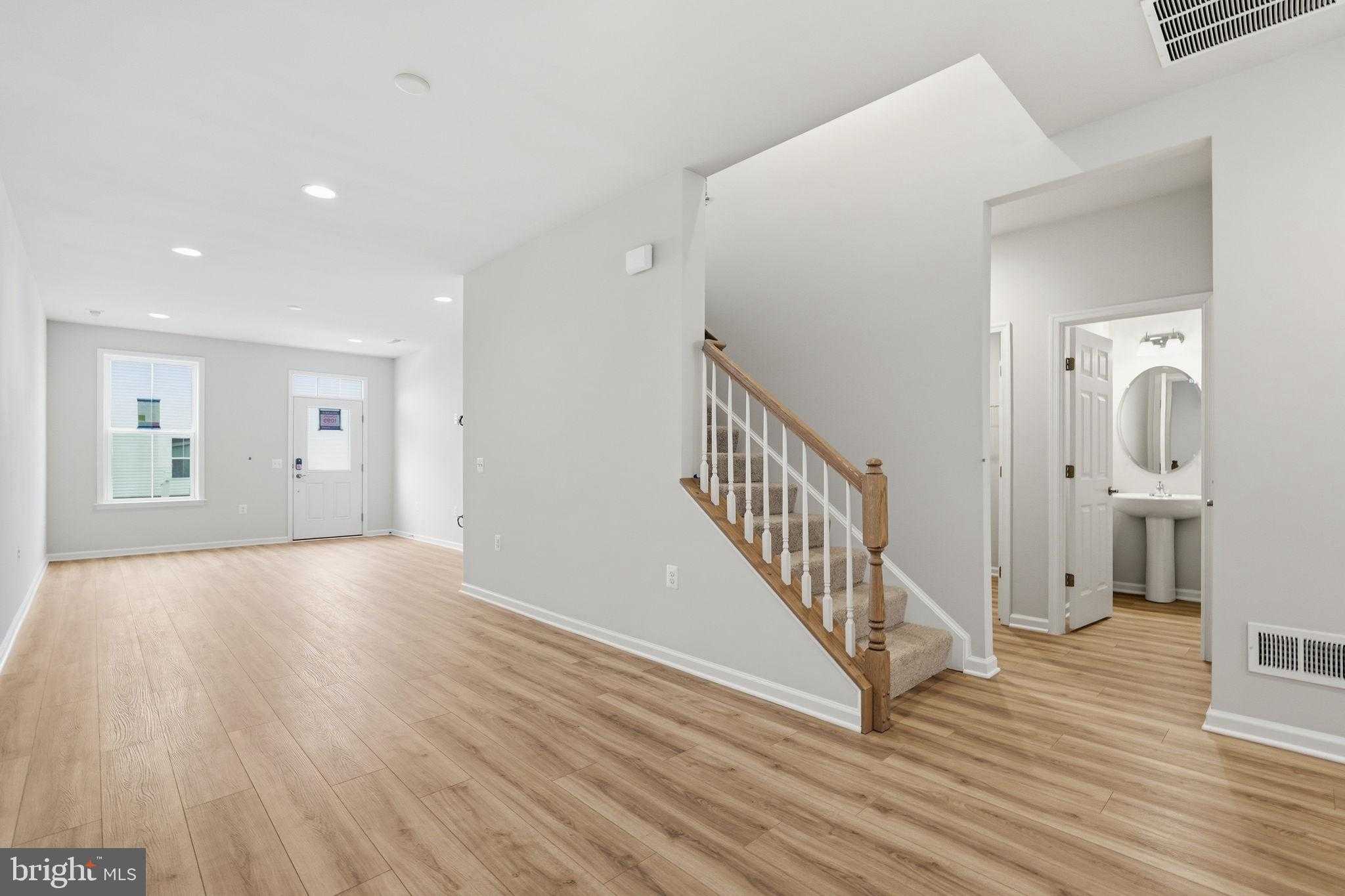 119 Heirloom Way photo 13