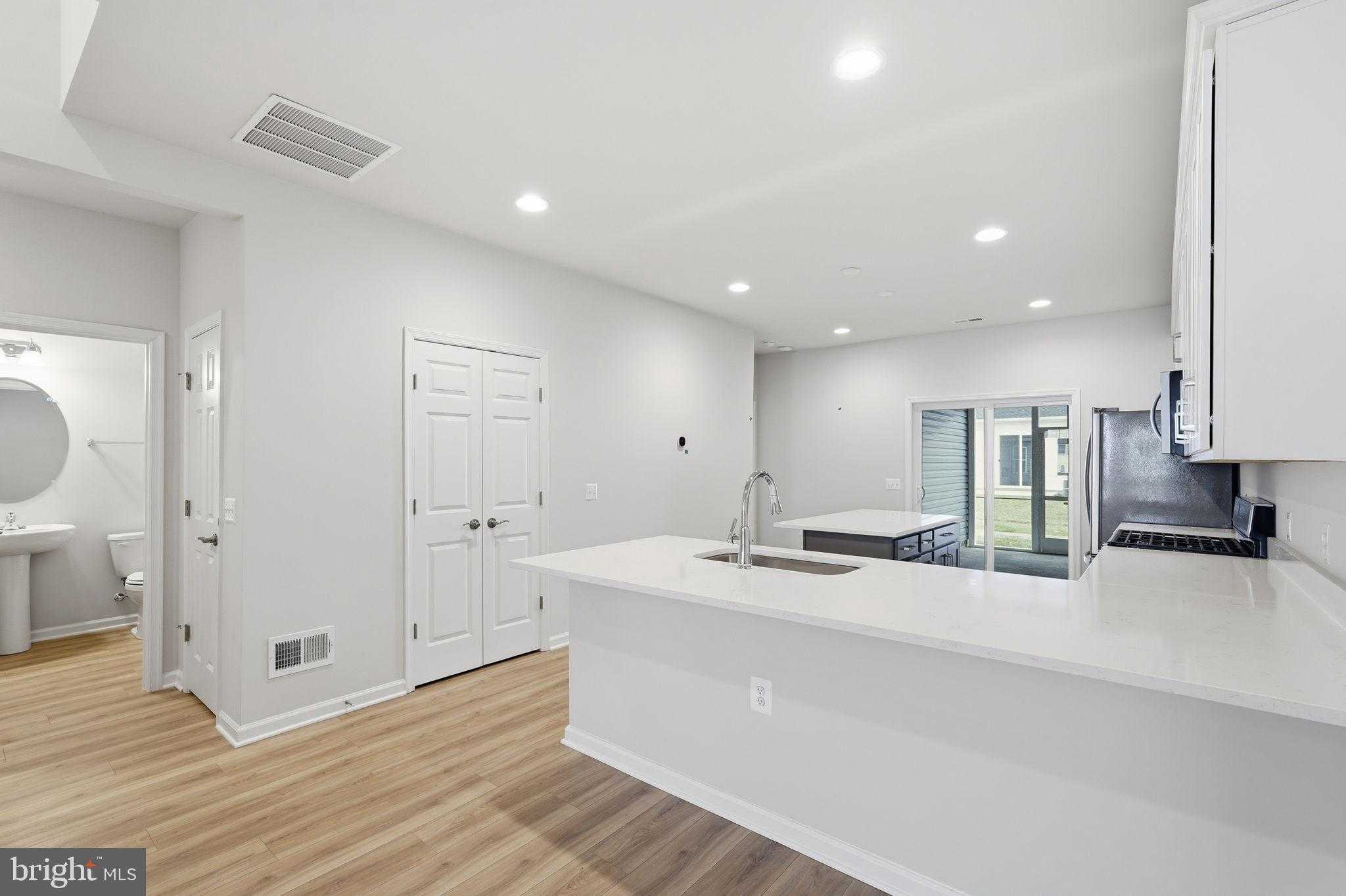 119 Heirloom Way photo 7