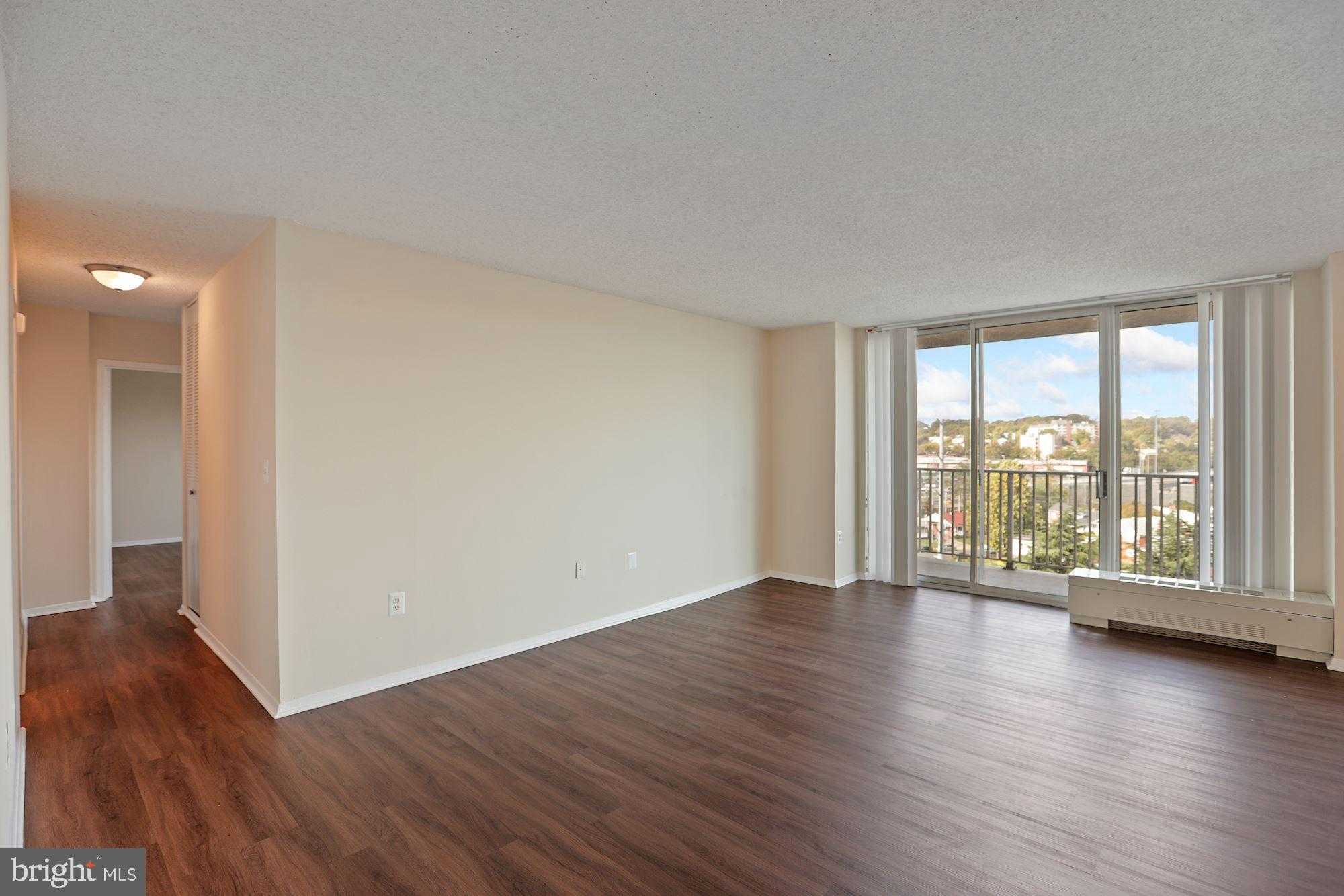 1225 Martha Custis Dr Apt 807 photo 4