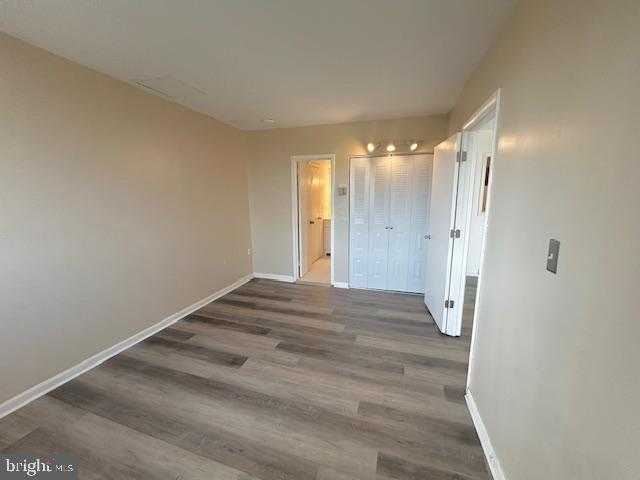 4242 E West Hwy Apt 307 photo 14