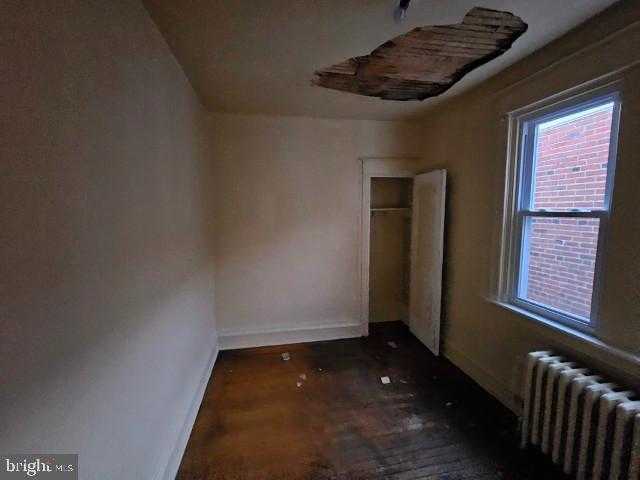 6253 Morton St photo 9