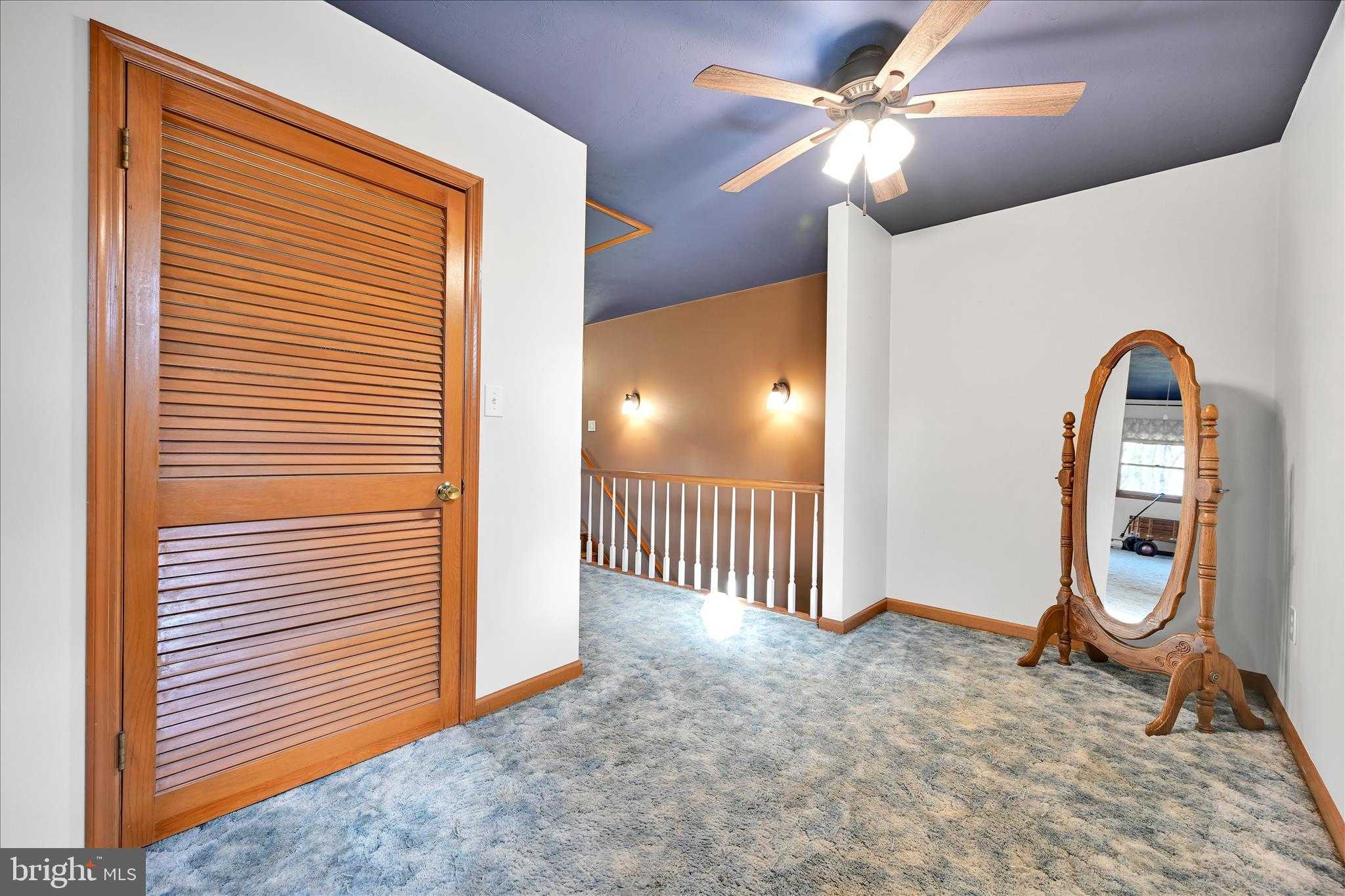 107 Moonshine Rd photo 20