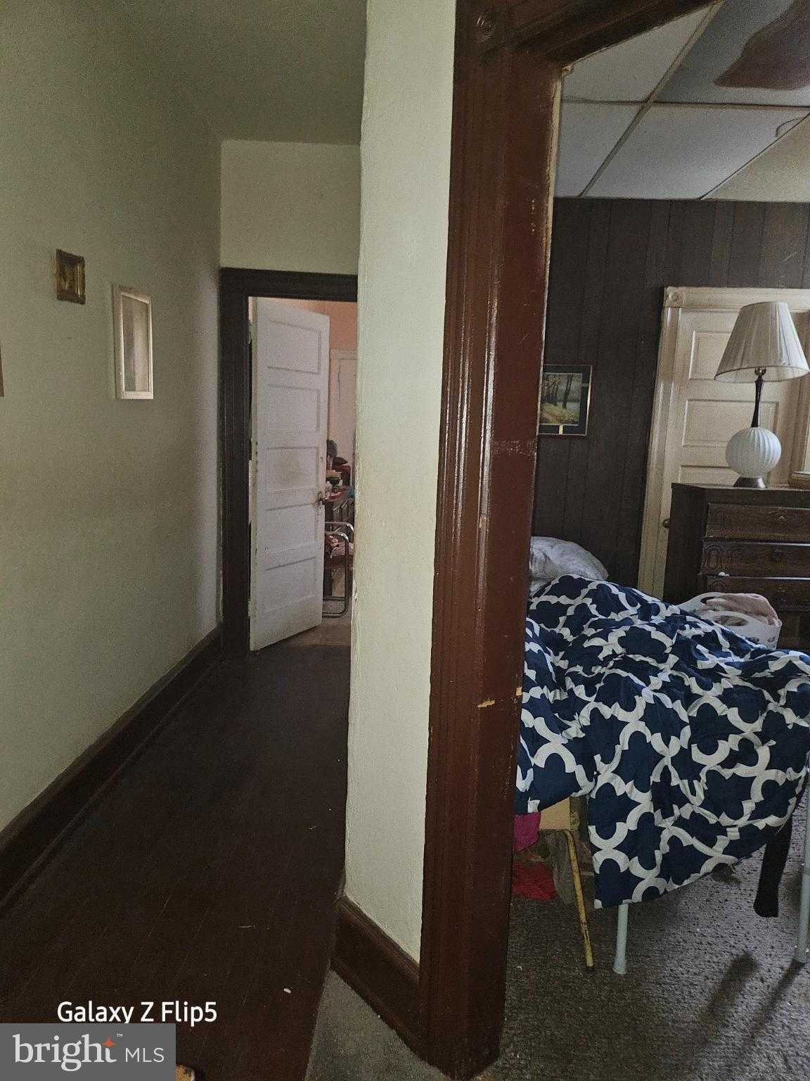 3759 N 18th St photo 28